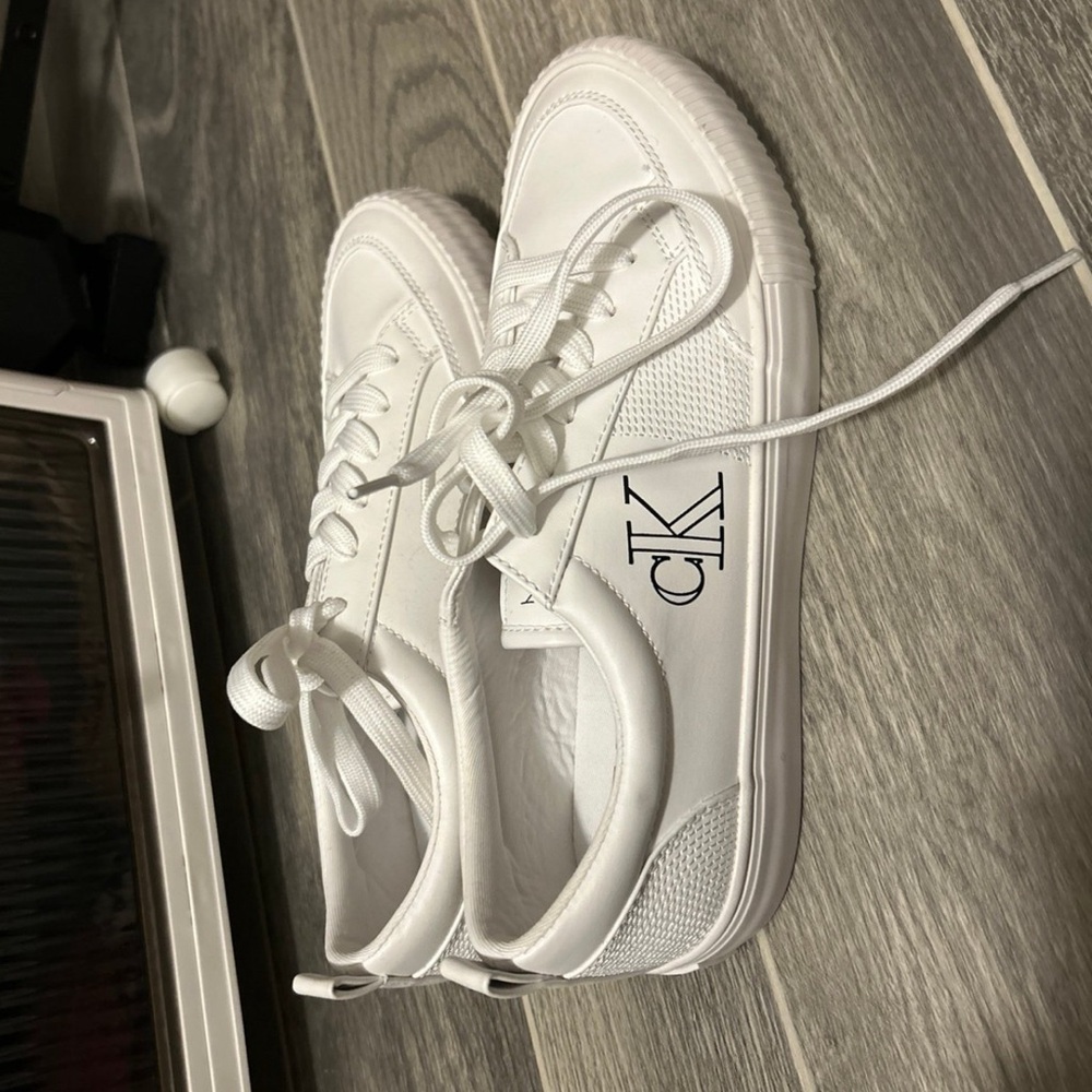 Men’s shoes